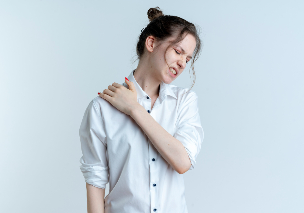 SLAP Tear: Symptoms, Causes, Diagnosis, and Treatment