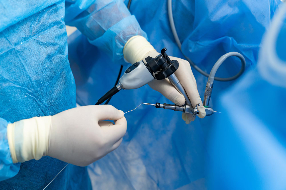 Arthroscopy for Rotator Cuff Repairs: Procedure, Benefits, and Recovery